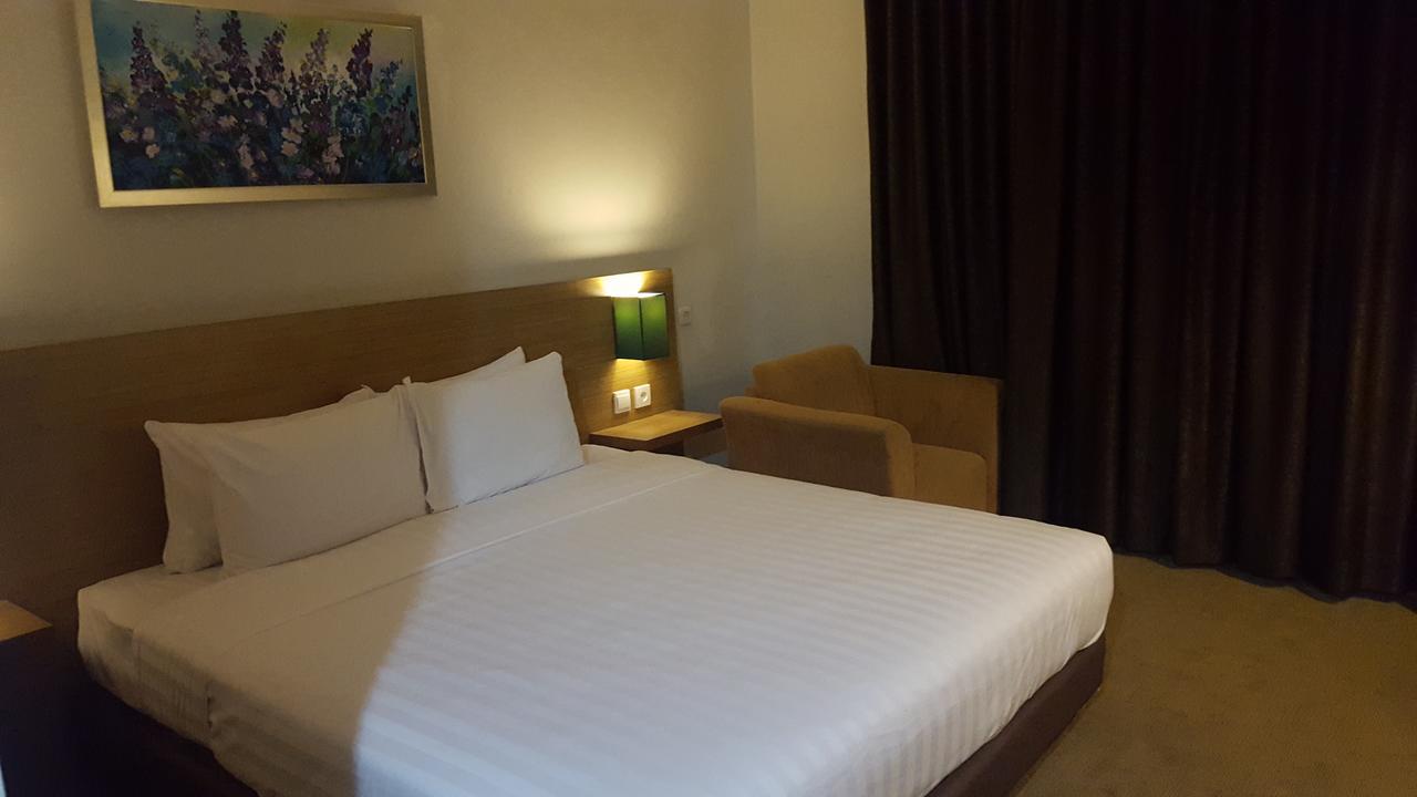 Grand Tembaga Hotel Тимика Экстерьер фото